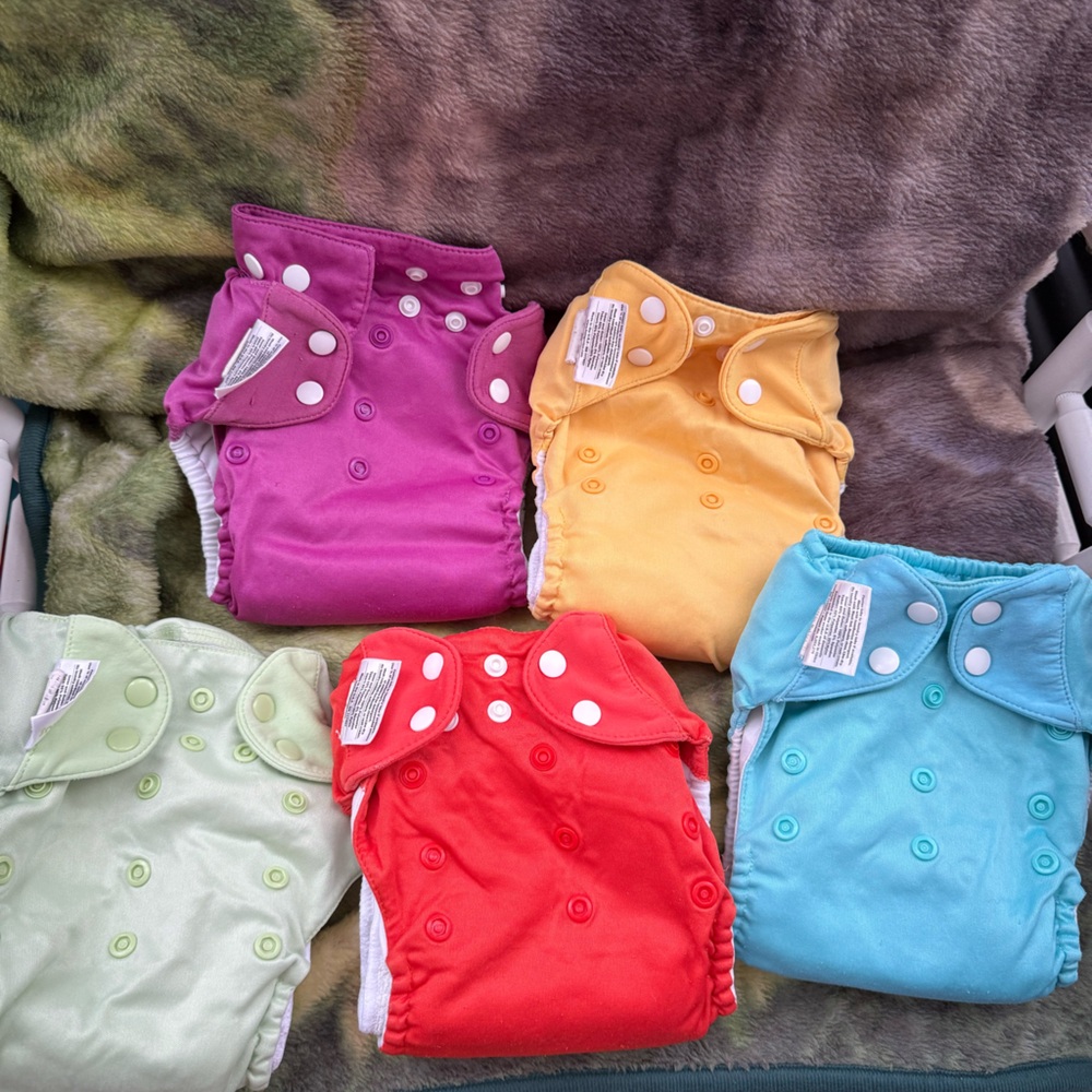 Bum genius all in one adjustable diaper lot of 5